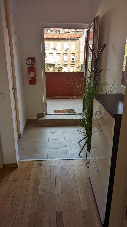 Downtown Fiume, Underground Garage Within The Property Rijeka Exterior foto