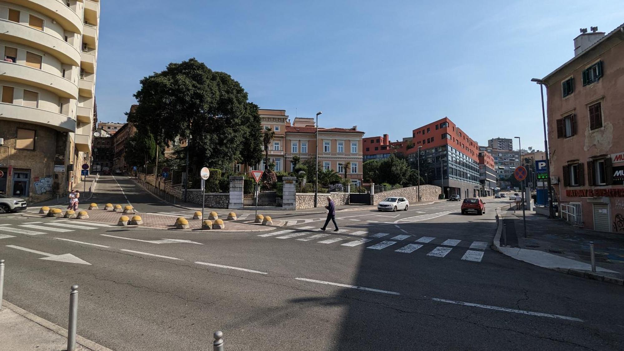 Downtown Fiume, Underground Garage Within The Property Rijeka Exterior foto