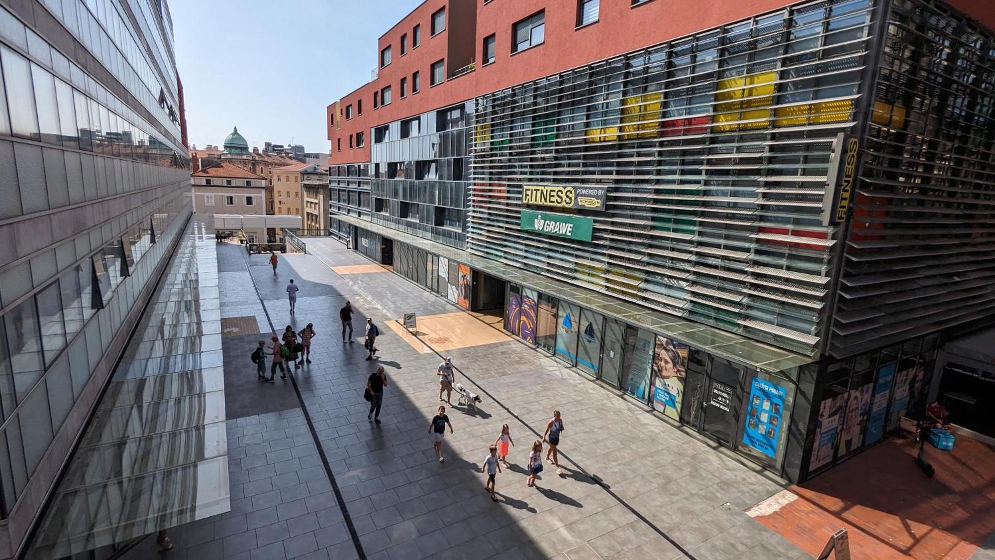 Downtown Fiume, Underground Garage Within The Property Rijeka Exterior foto